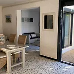 Dom wakacyjny Maison Climatisee 8p, Pres De La Et Du Port, Animaux Admis - Fr-1-798-59 *