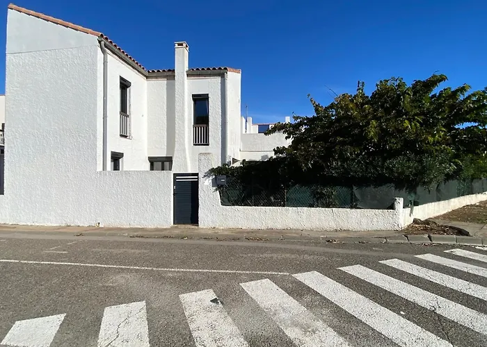 Superbe Maison Climatisée 8p Entre Et Port, Animaux Admis - Fr-1-798-59 * Leucate
